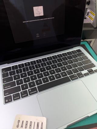 MACBOOK AIR 13" M4 16gb/256gb 2025