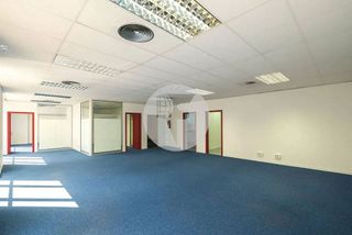 Oficina en alquiler en Sant Just Desvern