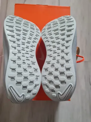 Zapatillas Nike Reactx Infinity Run 4 PRM Naranja/