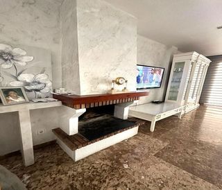 Chalet en venta en Montigalà -Sant Crist en Badalona