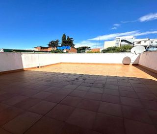 Chalet en venta en Montigalà -Sant Crist en Badalona