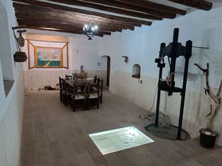 Casa rural en venta en Yecla