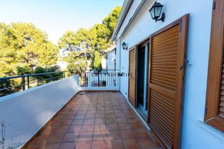 Casa adosada en venta en Centro en Chiva