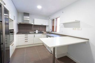 Casa adosada en venta en Centro en Chiva