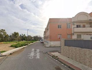 Casa adosada en venta en Coria del Río