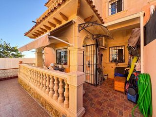 Casa pareada en venta en Nueva Torrevieja - Aguas Nuevas en Torrevieja