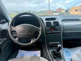 Renault Laguna 1995