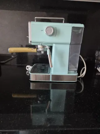 Cafetera Expres Cecotec retro Mint