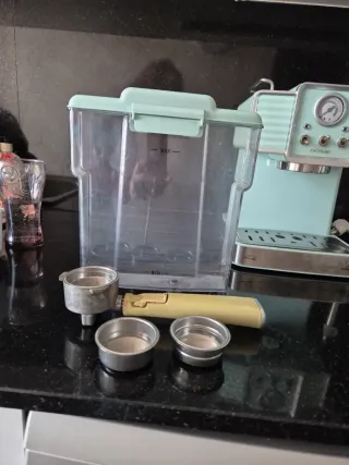 Cafetera Expres Cecotec retro Mint