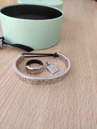 Conjunto Tous Plata: Pulsera, Anillo y Colgante