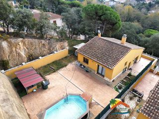 Chalet en venta en Vidreres