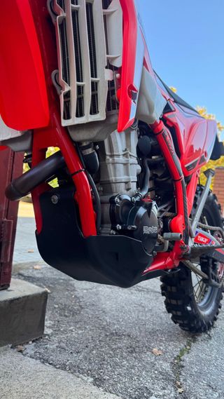 Beta RR 350c.c. Enduro 2022 Roja