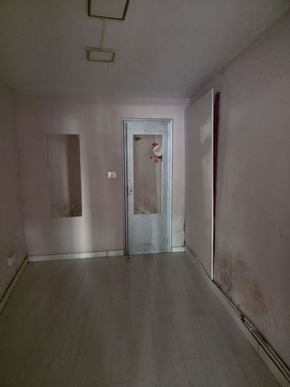 Local comercial en alquiler en El Llano en Gijón