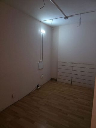 Local comercial en alquiler en El Llano en Gijón