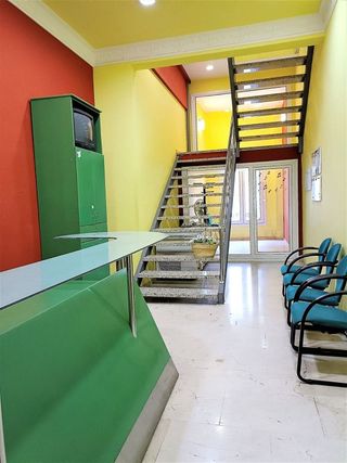 Oficina en alquiler en Ca n'Aurell en Terrassa