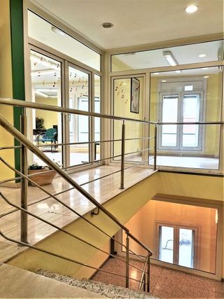 Oficina en alquiler en Ca n'Aurell en Terrassa