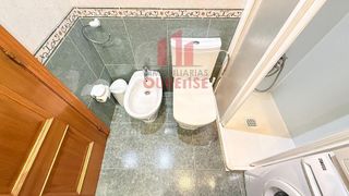 Piso en alquiler en Centro en Ourense