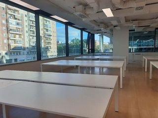 Oficina en alquiler en Provençals del Poblenou en Barcelona