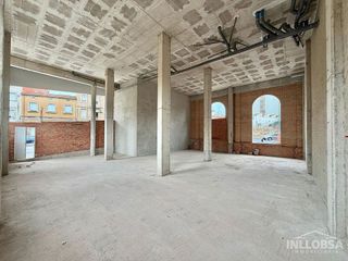 Local comercial en alquiler en Ctra. Vic - Remei en Manresa