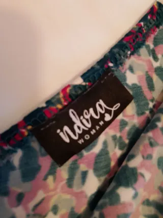 Vestido largo asimétrico estampado