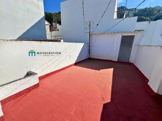 Chalet en venta en Ubrique