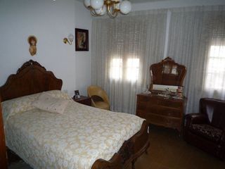 Chalet en venta en Cacabelos