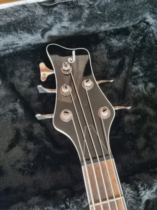 Bajo Jackson 5 cuerdas