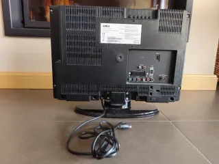 Televisor OKI con reproductor DVD