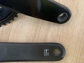 Bielas y Platos Shimano 105 Di2 12v