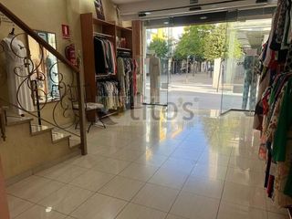 Local comercial en venta en Arenal - La Pólvora en Dos Hermanas