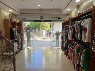 Local comercial en venta en Arenal - La Pólvora en Dos Hermanas
