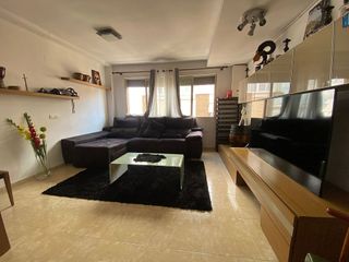 Piso en venta en Zona Piscinas en Burriana