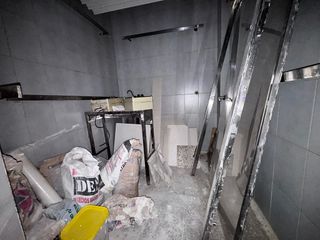 Local comercial en venta en Reyes Católicos en Alcalá de Henares