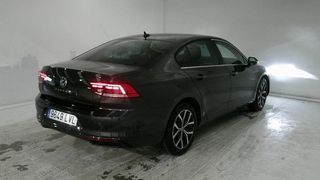 Volkswagen Passat Executive 2.0 TDI 110kW (150CV) DSG