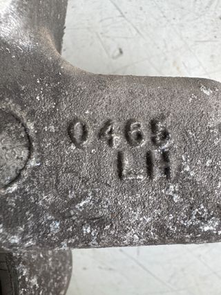 Portamangueta trasera izq Cadillac SRX : 0465LH