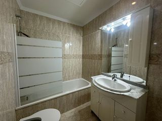 Casa pareada en alquiler en Benahavís