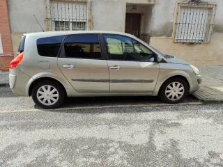 Renault Grand Scenic 2007