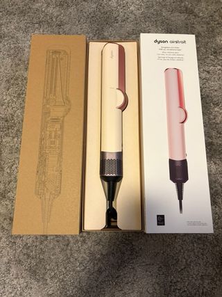 Piastra per capelli Airstrait in beige e rosa