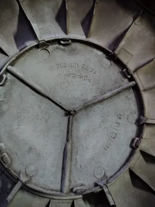 Tapacubos Mercedes R15 (4 unidades)