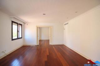 Dúplex en alquiler en Nueva España en Madrid