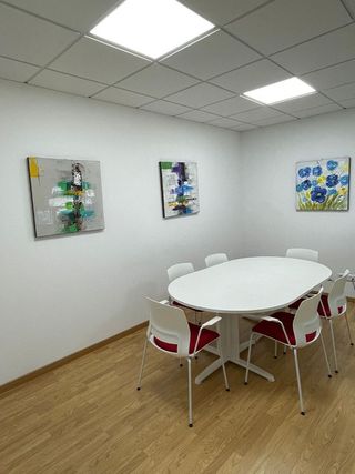 Oficina en alquiler en San Isidro - Los Almendros en Alcalá de Henares