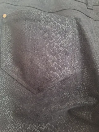 Pantalón legging Zara Negro serpiente 36