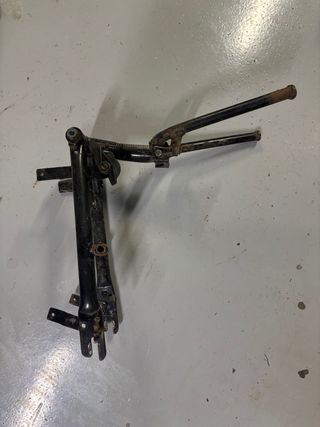 Basculante Mobylette con candado