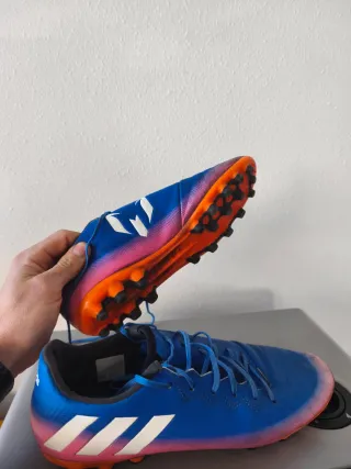 Botas de fútbol Adidas Talla 42