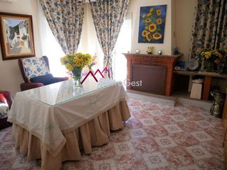 Chalet en venta en Ubrique