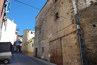 Casa adosada en venta en Tineo