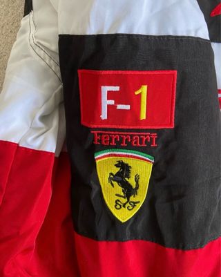 Chaqueta Bomber Ferrari Talla M Parches Bordados