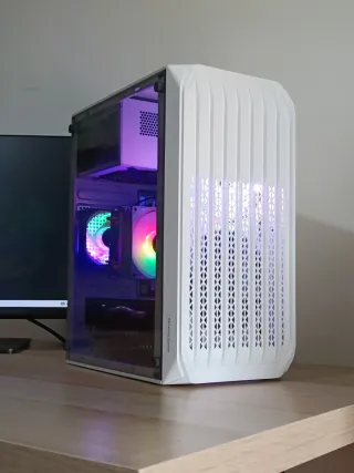 Torre Mars Gaming RGB