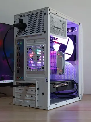 Torre Mars Gaming RGB