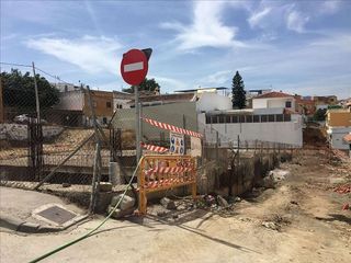 Casa en venta en La Granja-La Colina-Los Pastores en Algeciras